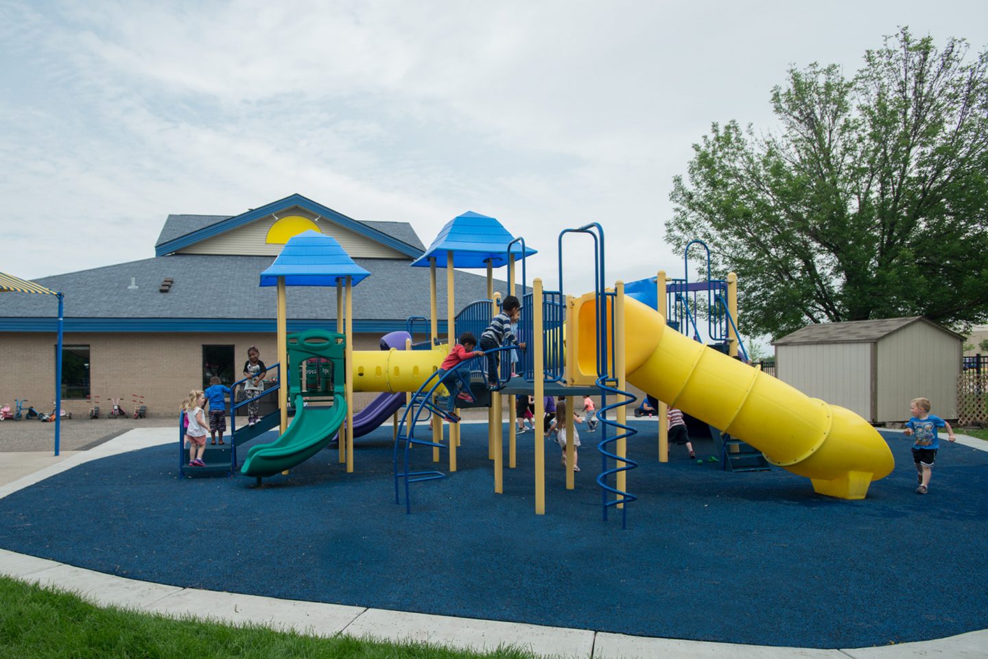 Daycare in Eden Prairie, MN New Horizon Academy Early Learning