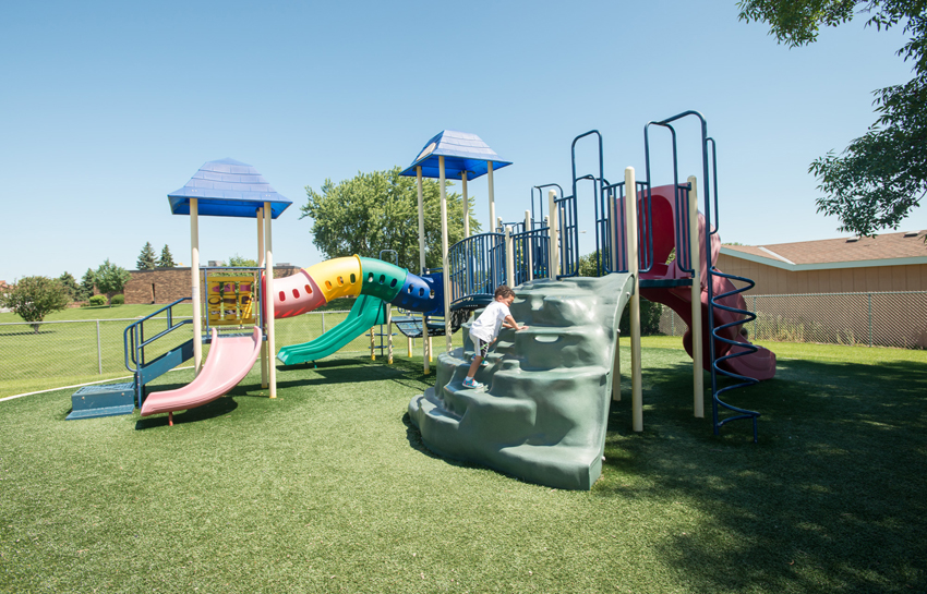 St. Cloud Daycare St .Cloud, MN New Horizon Academy