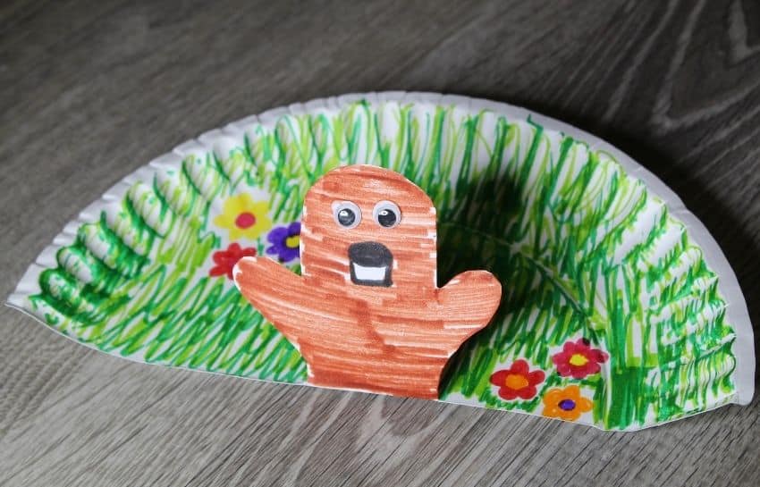 Kids Craft Activity to Celebrate Groundhog Day - New Horizon Academy