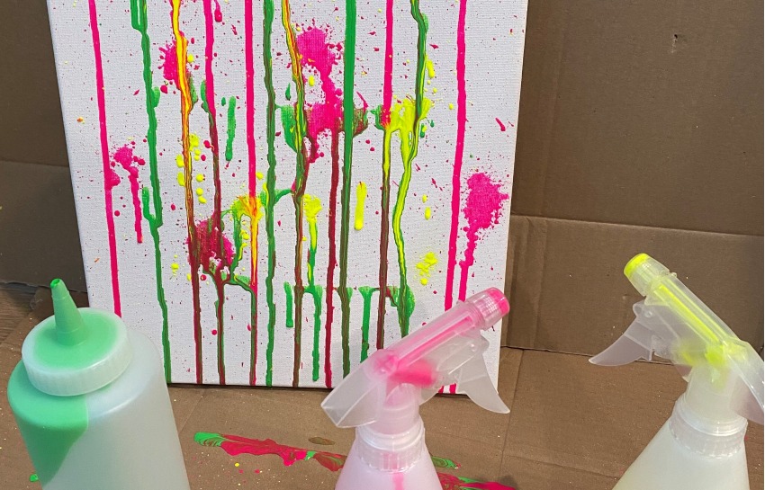 Squirt Bottle Painting - Mess for Less