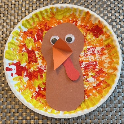 Handmade Thanksgiving turkey craft for kids